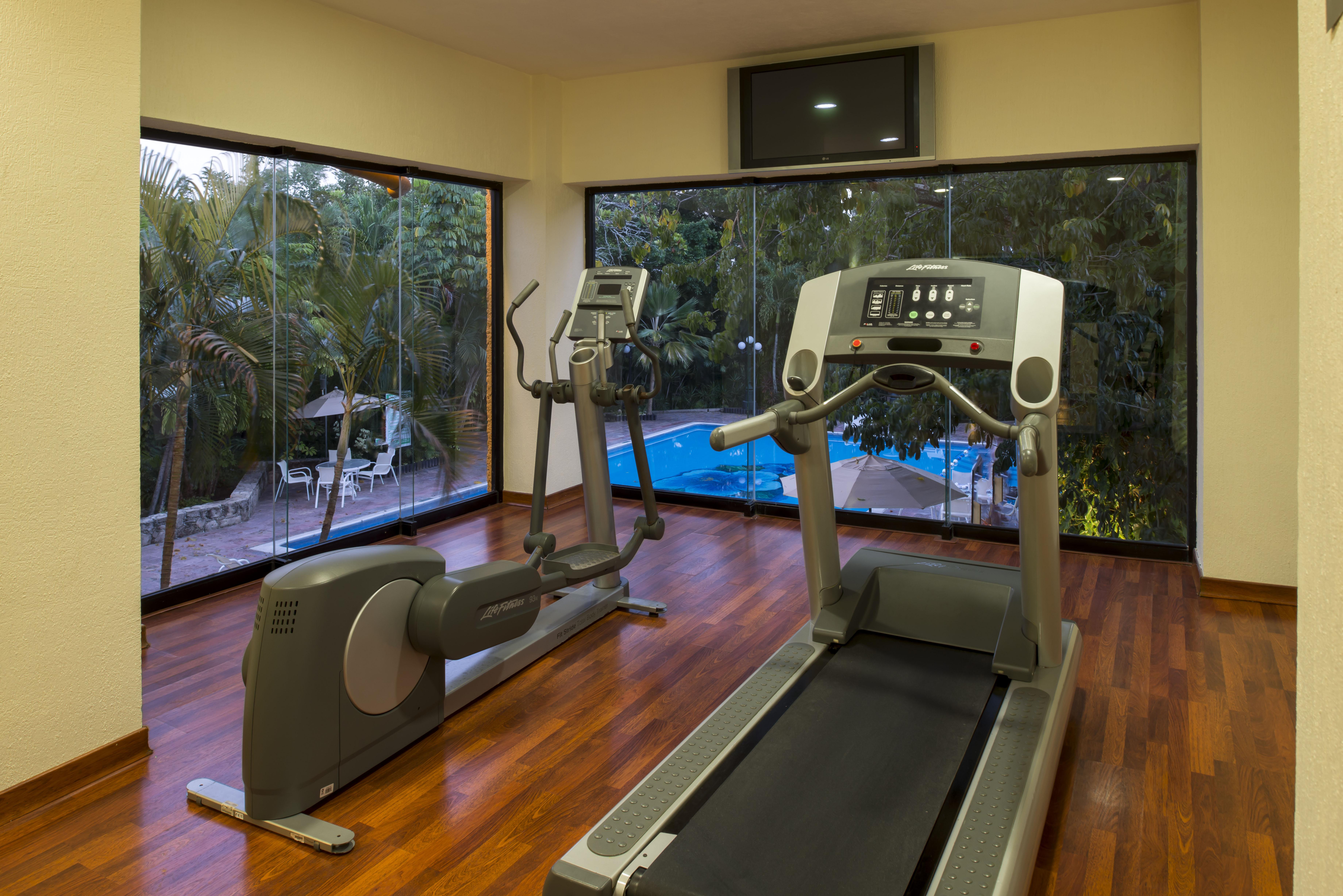 HS HOTSSON Hotel Tampico Esterno foto